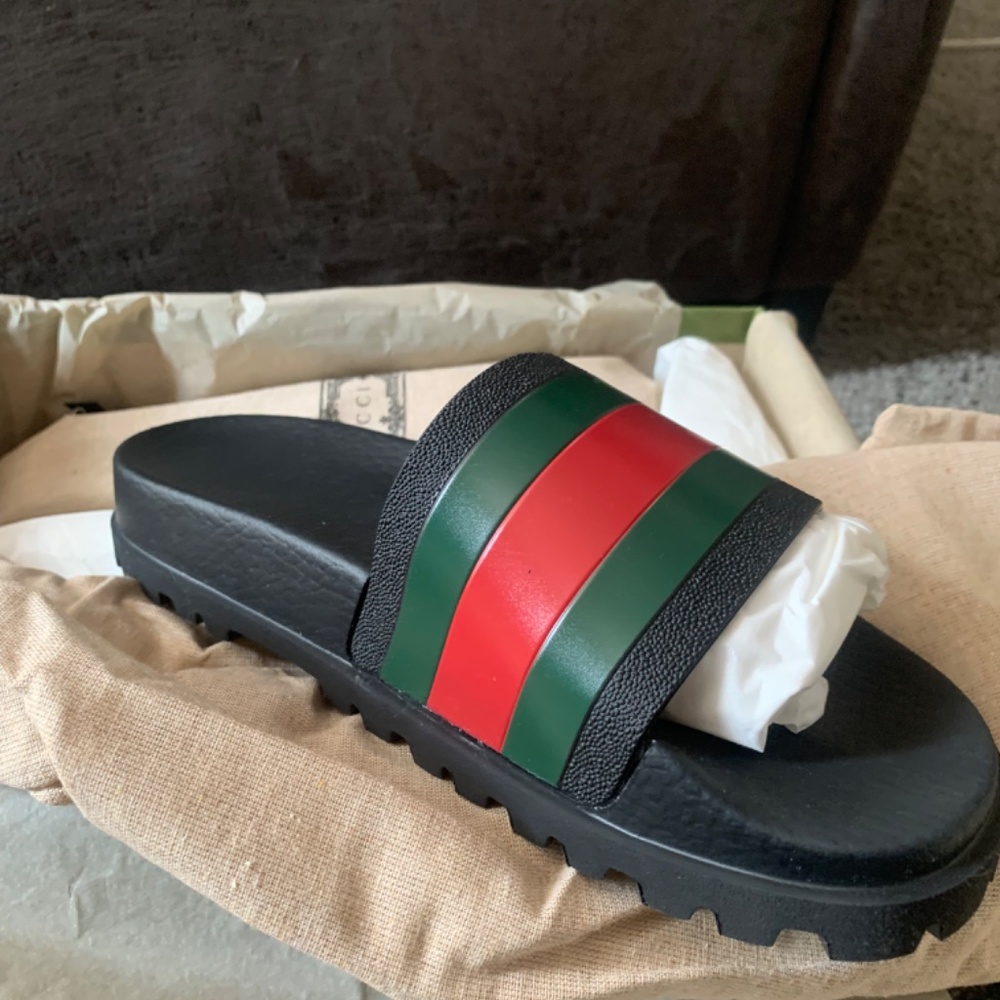 Gucci - Picture 3 of 3